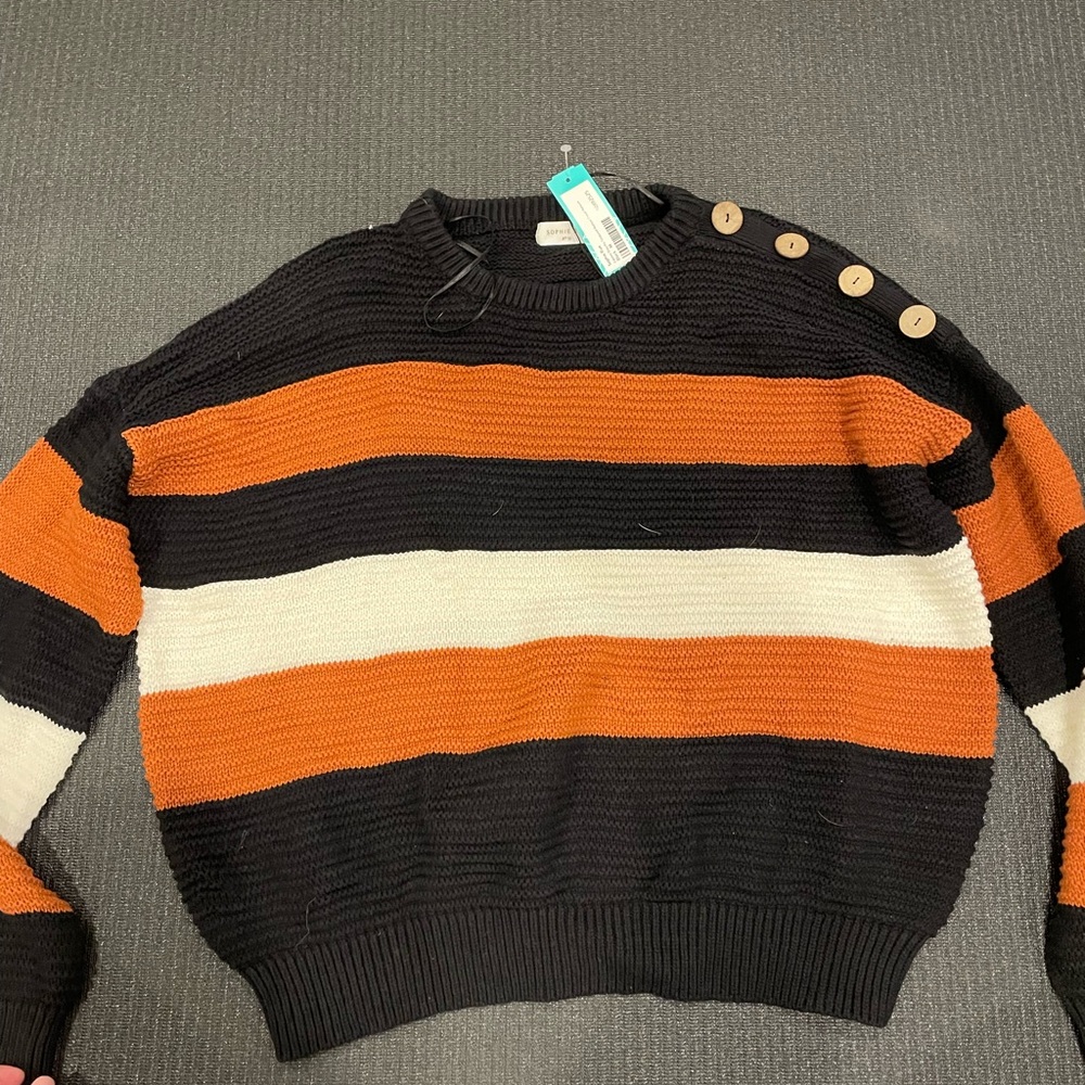 Women’s Striped Sweater